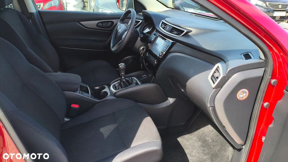 Nissan Qashqai 1.6 DIG-T N-Connecta - 35