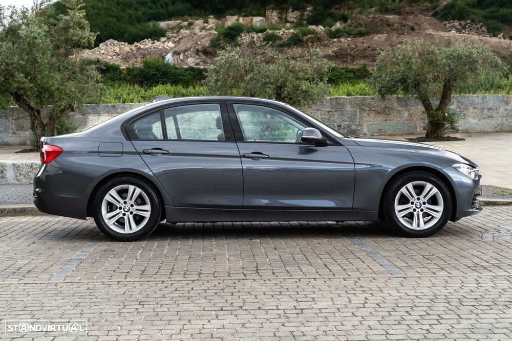 BMW 320 d Efficient Dynamic Edition Sport Line - 46