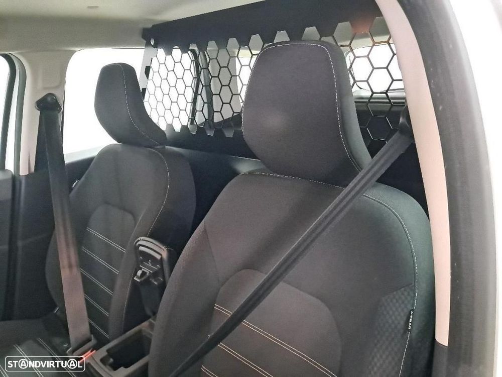 Dacia Duster 1.5 BLUE DCI 115HP VAN 4WD - 7