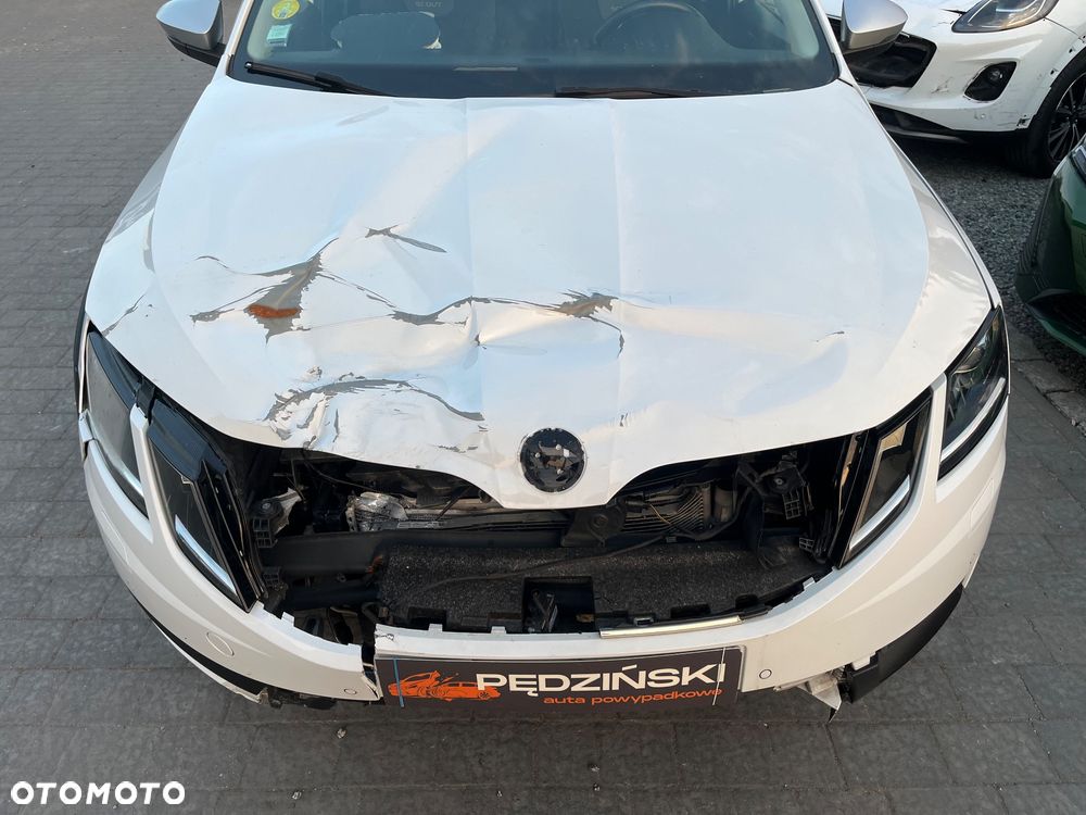 Skoda Octavia 2.0 TDI DSG 4x4 Scout - 15