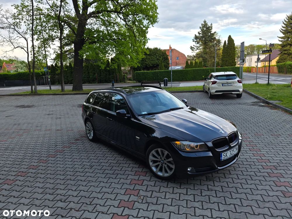 BMW Seria 3 325i xDrive - 8