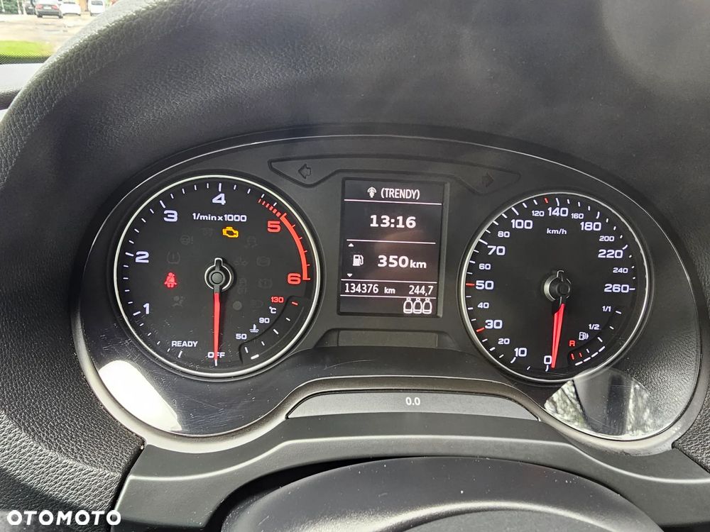 Audi A3 Sportback 2.0 TDI Ambiente - 25