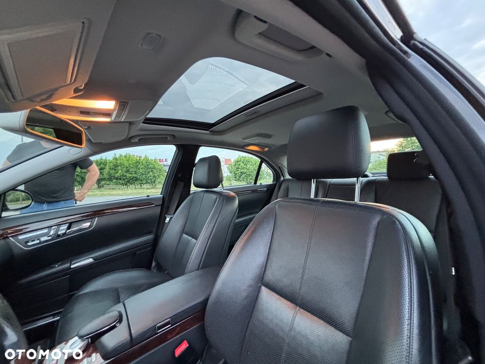 Mercedes-Benz Klasa S 350 4Matic 7G-TRONIC - 22