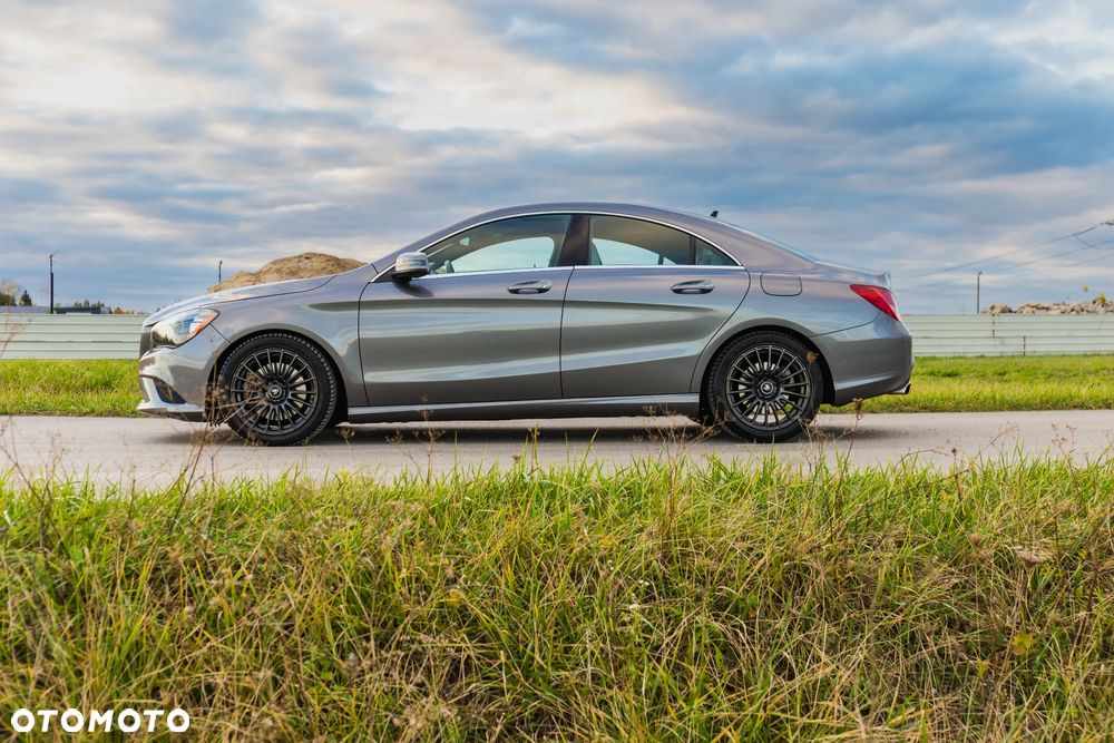 Mercedes-Benz CLA 250 4-Matic - 3