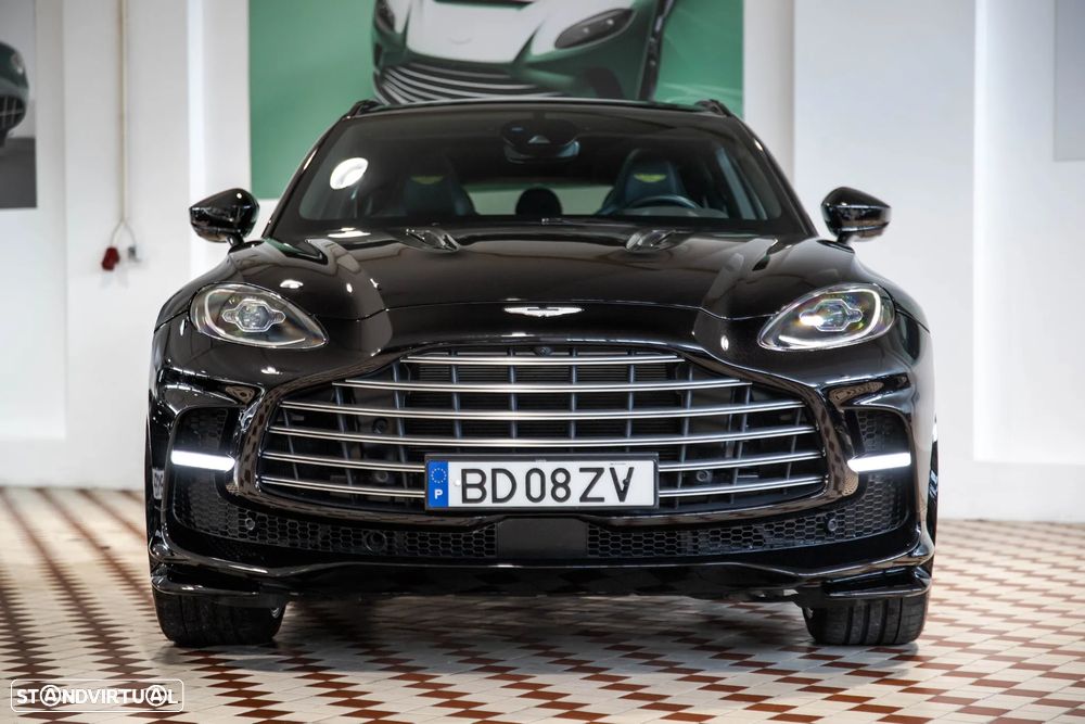 Aston Martin DBX 707 - 2