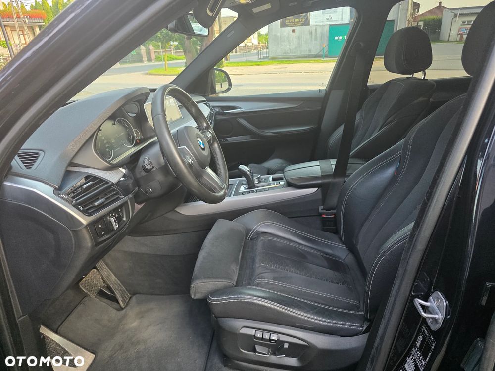 BMW X5 xDrive25d - 23