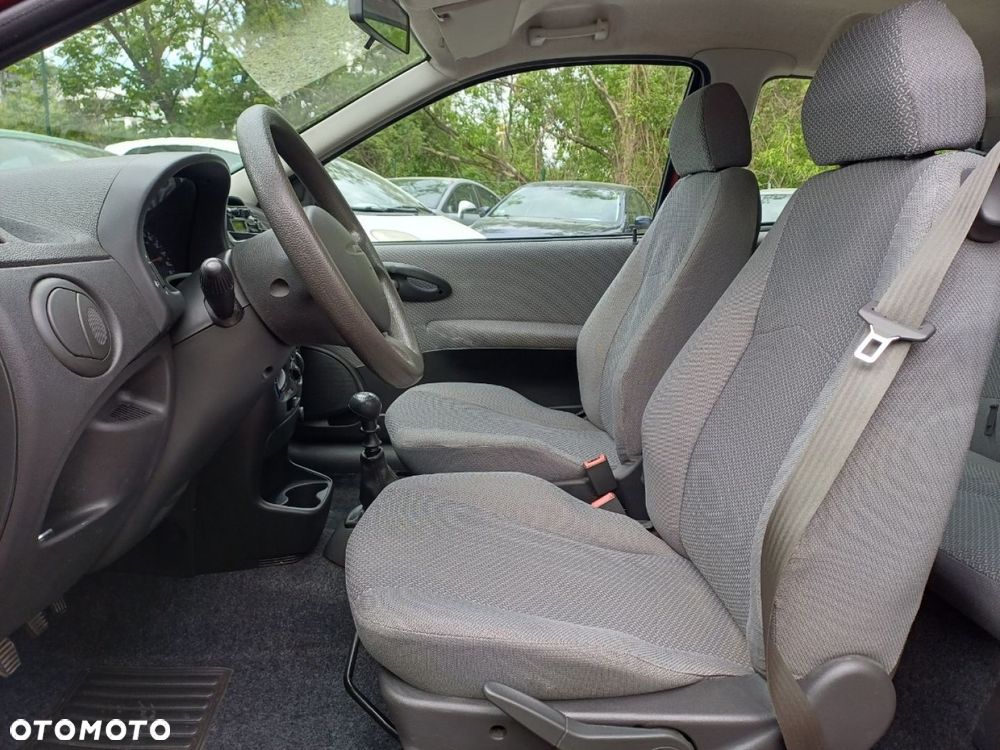 Fiat Punto - 7