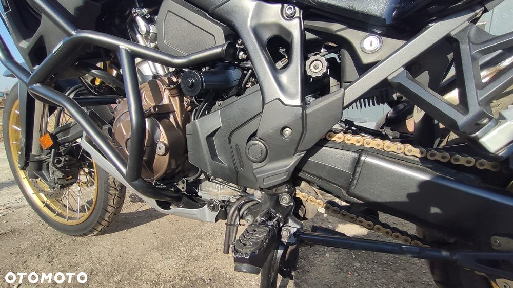 Honda CRF - 4