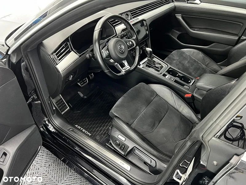 Volkswagen Arteon 2.0 TDI SCR R-Line Edition DSG - 31