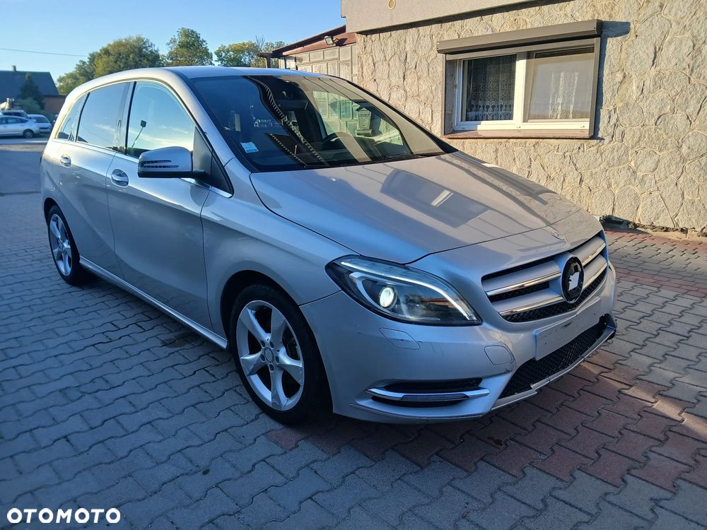 Mercedes-Benz Klasa B 180 d Edition