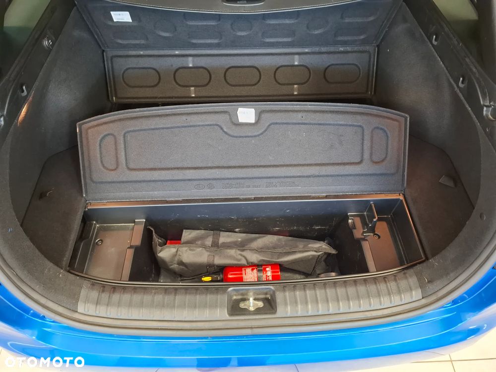 Kia Ceed 1.6 CRDi mHEV M - 19