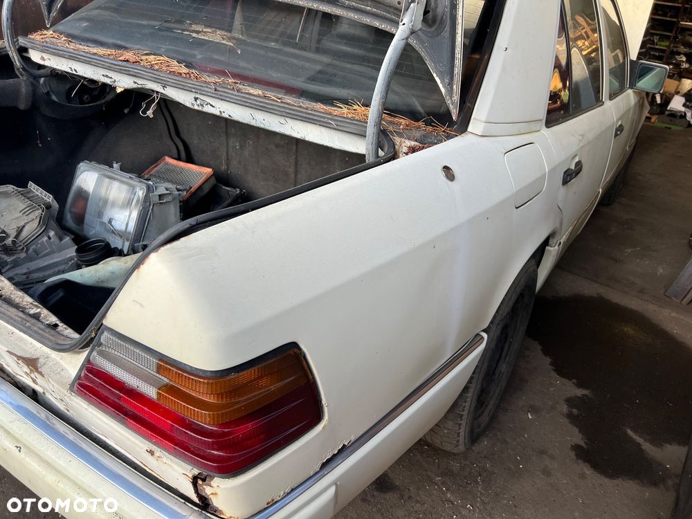 Most tylny Mercedes w124 2.5d 3.07 - 6