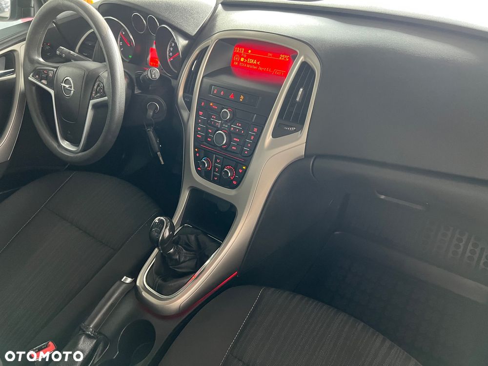 Opel Astra - 24