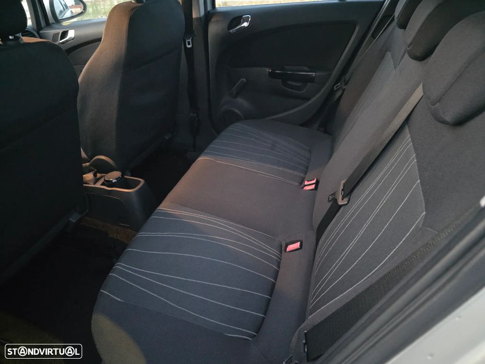 Opel Corsa 1.2 Enjoy - 10