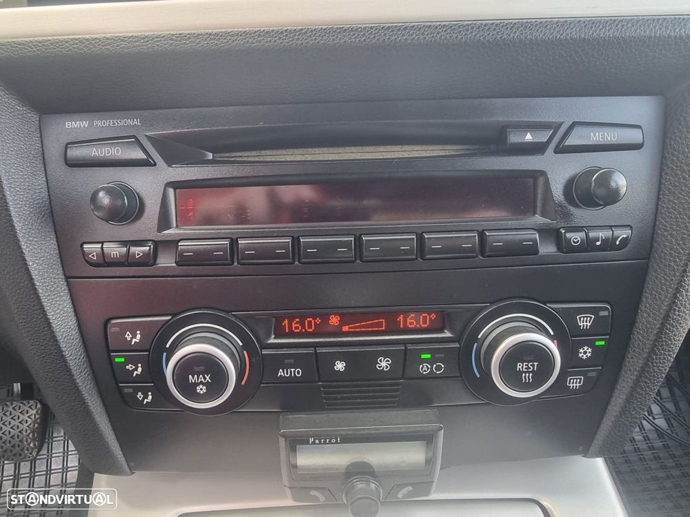 BMW 320 d Touring - 16