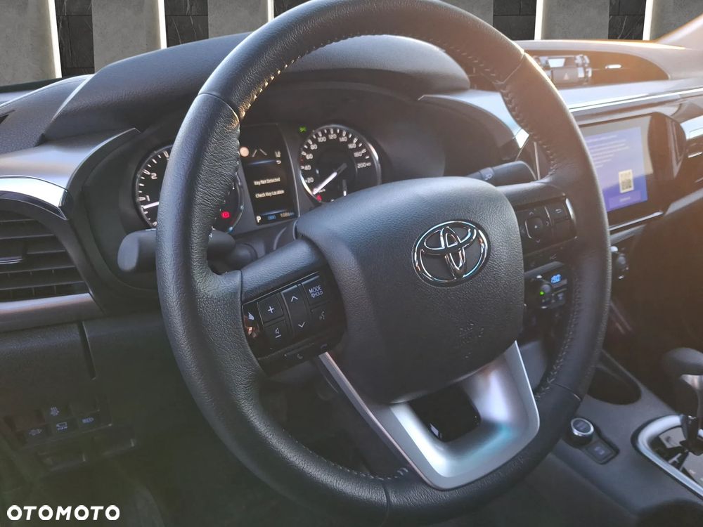 Toyota Hilux 2.8 D-4D mHEV Double Cab Executive 4x4 - 22