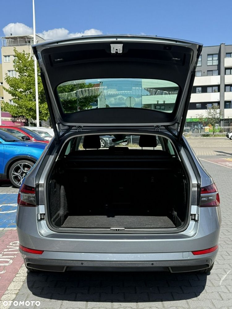 Skoda Superb 2.0 TDI SCR 4x4 Style DSG - 40