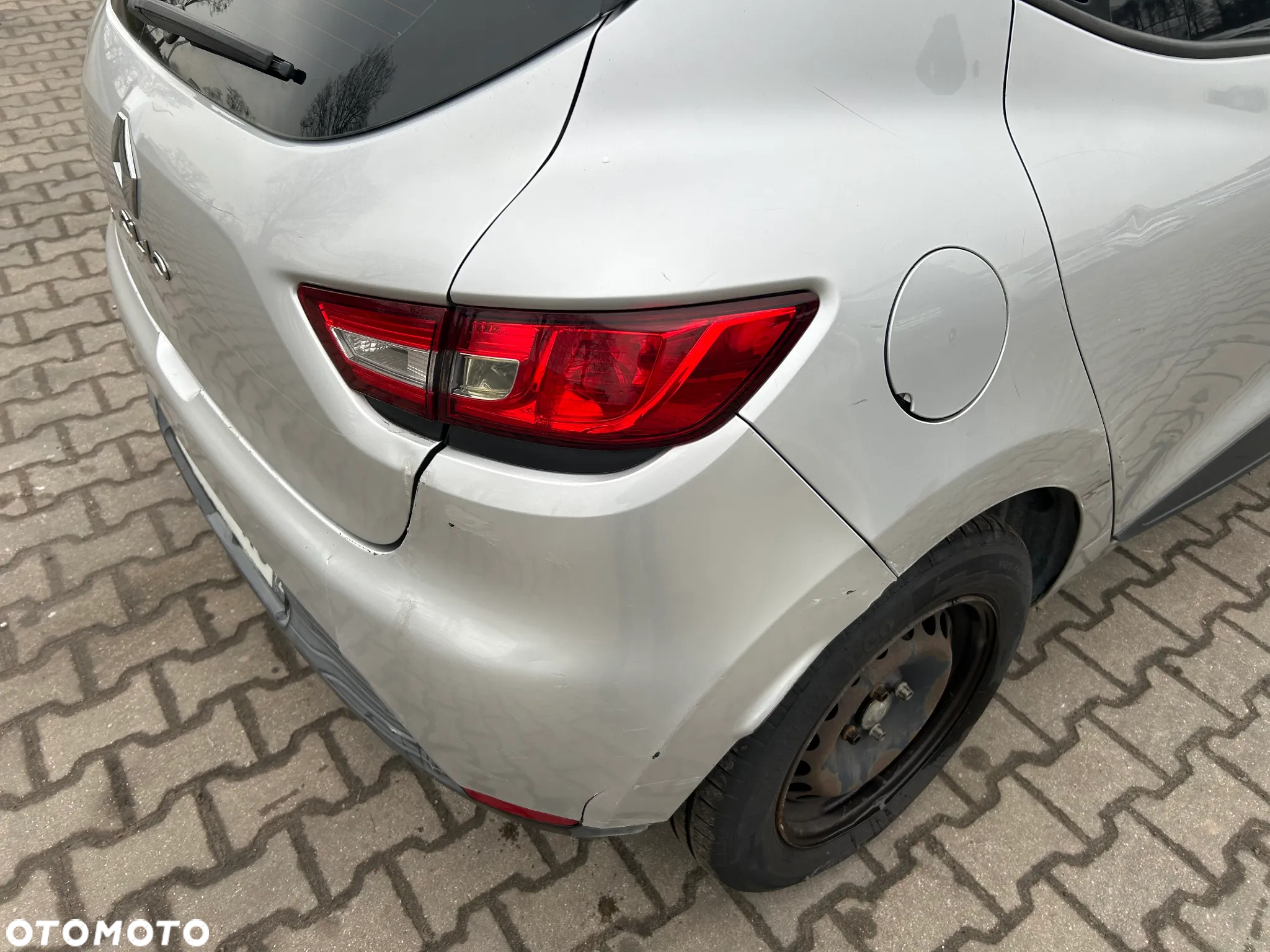 Renault Clio - 20