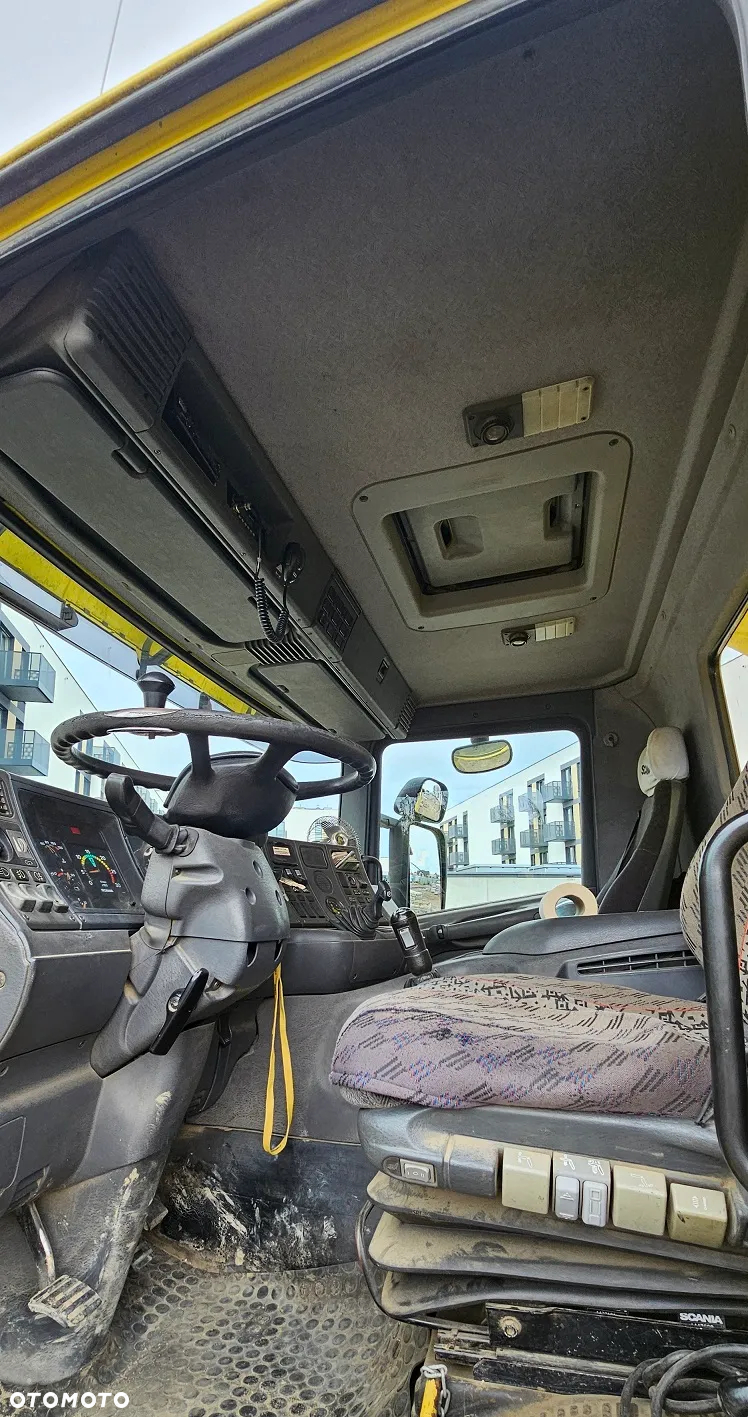 Scania 94C 6X4 - 19