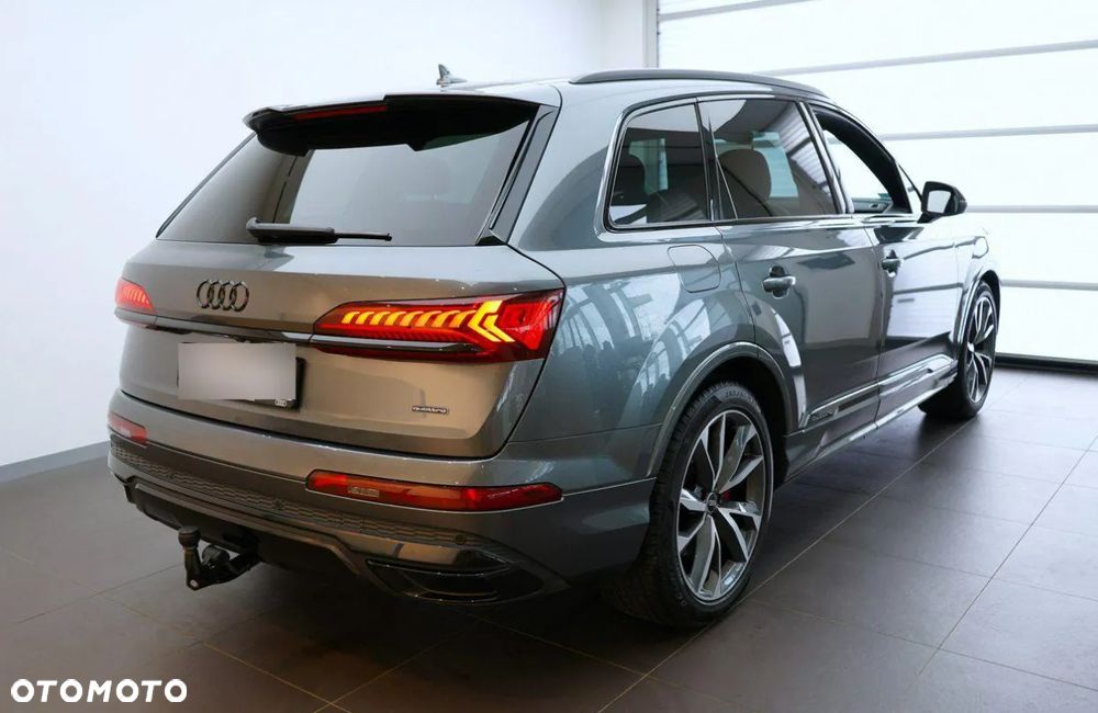 Audi Q7 2020 photo 5