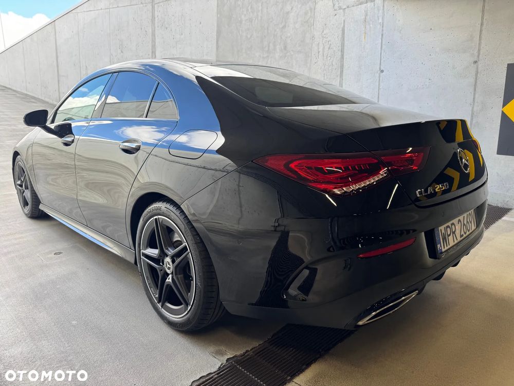 Mercedes-Benz CLA 250 AMG Line 7G-DCT - 6
