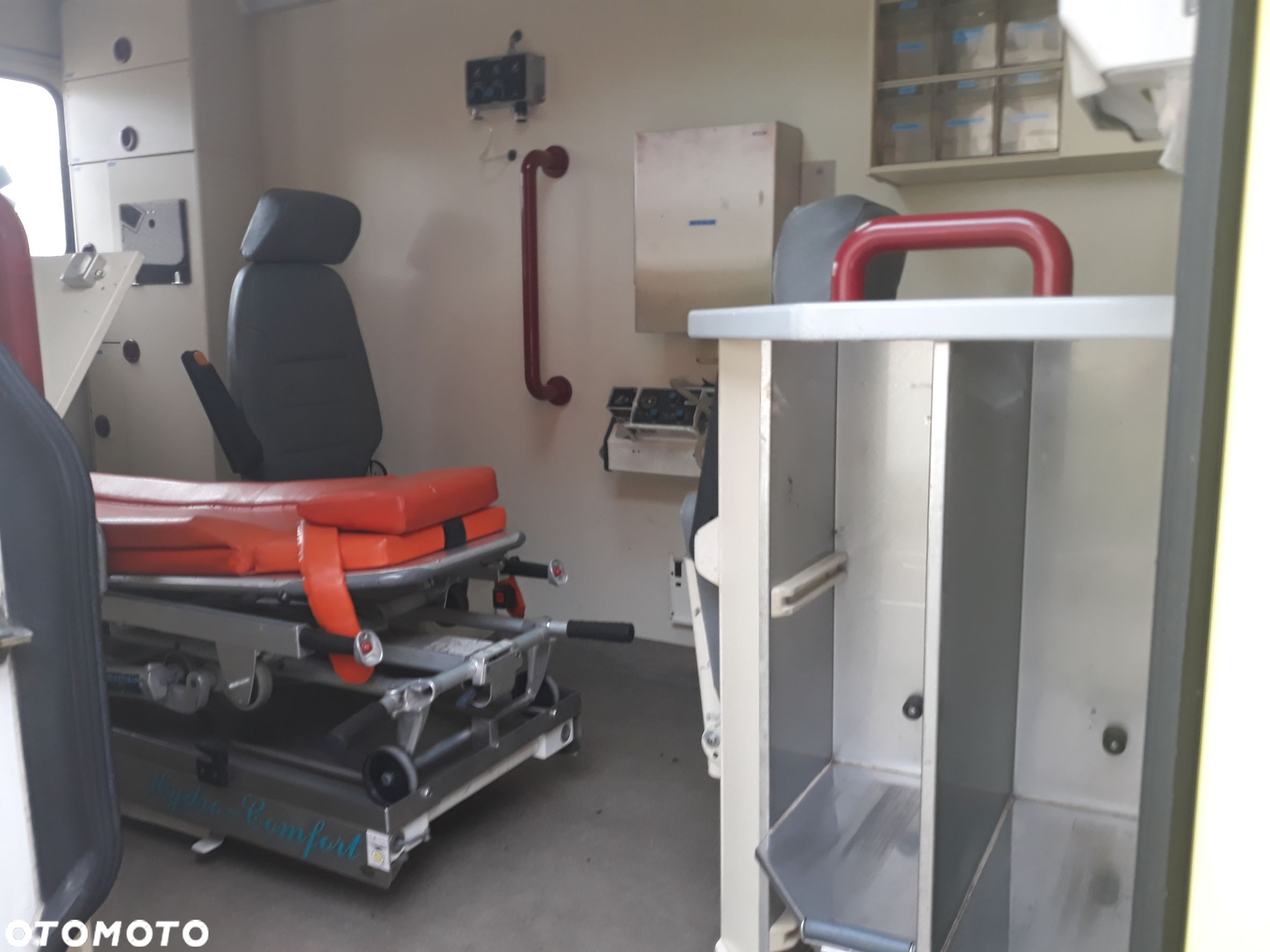 Mercedes-Benz Sprinter 312D AMBULANS - 6