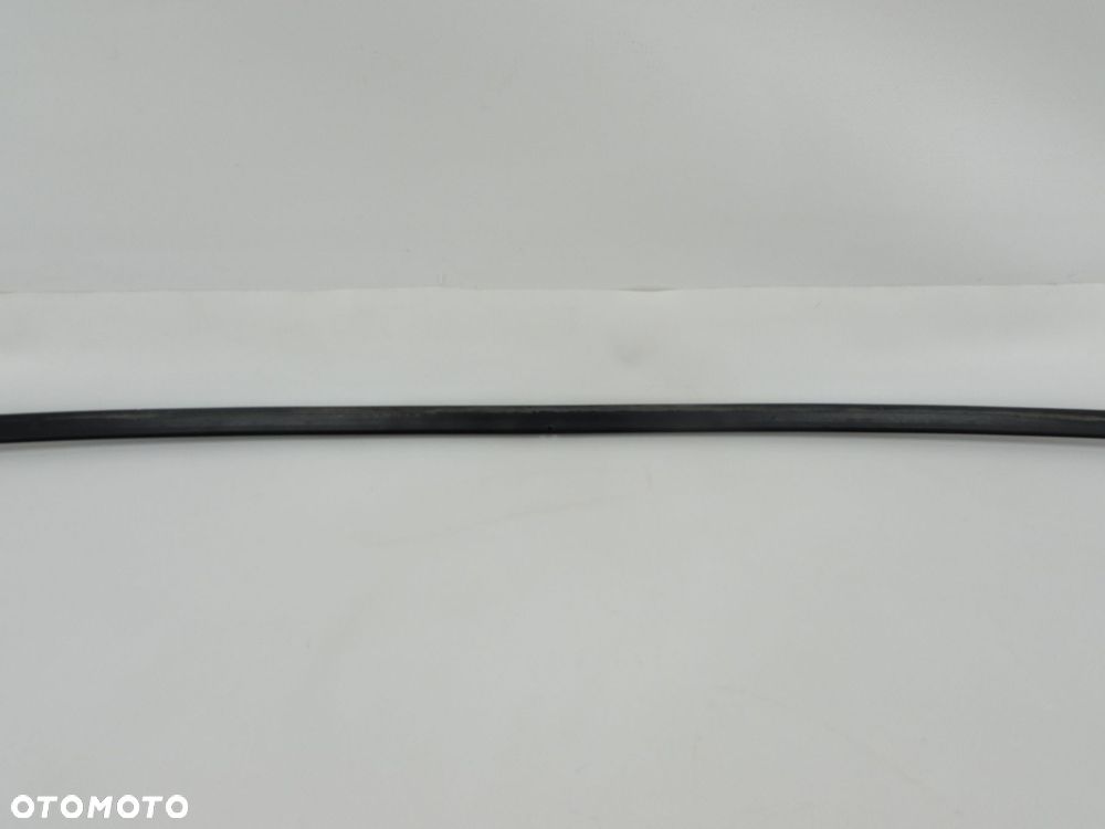VOLVO V60 CROSS CUNTRY 10-18 USZCZELKA LISTWA SZYBY CZOLOWEJ DOLNA 30799704 - 6