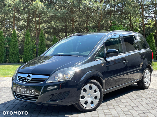 Opel Zafira 1.8 Essentia