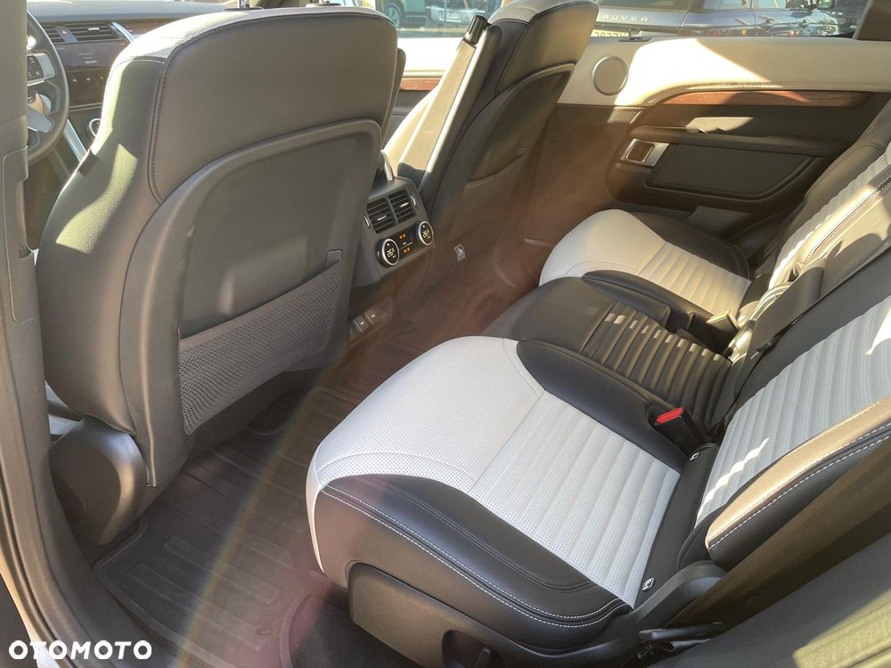 Land Rover Discovery 3.0 D250 mHEV R-Dynamic SE - 12