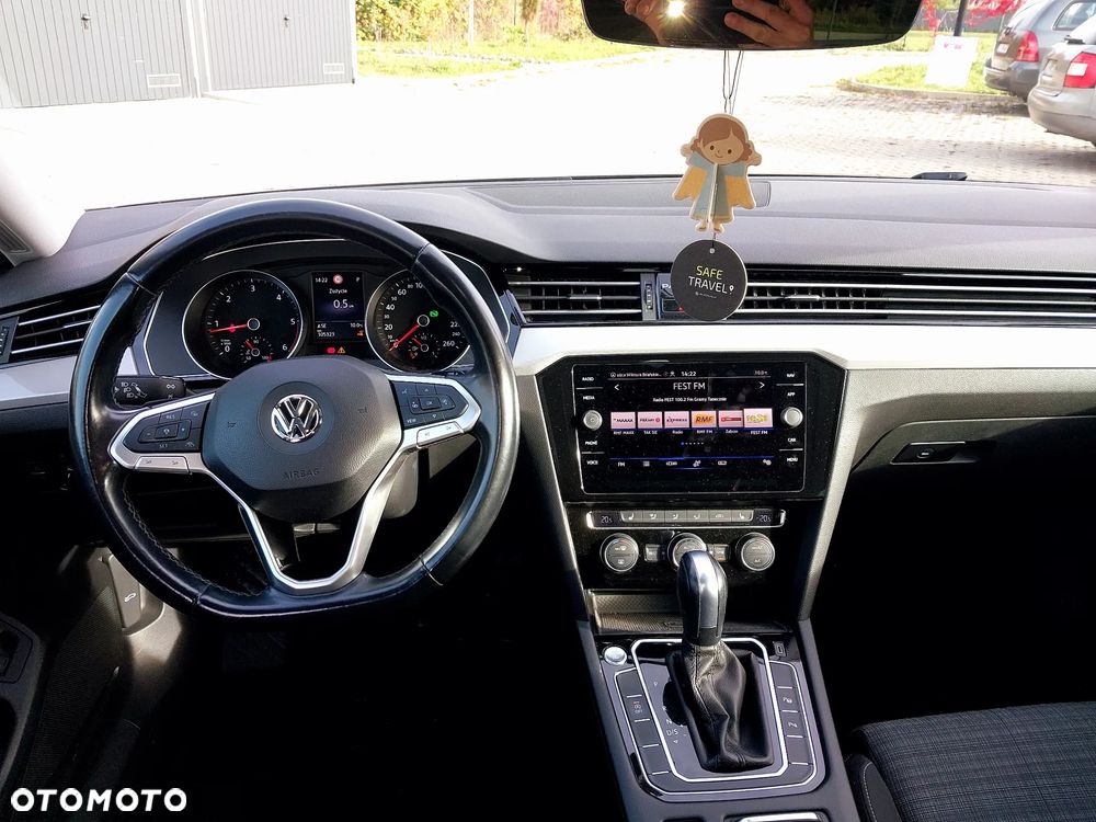 Volkswagen Passat 2.0 TDI SCR DSG Business - 7