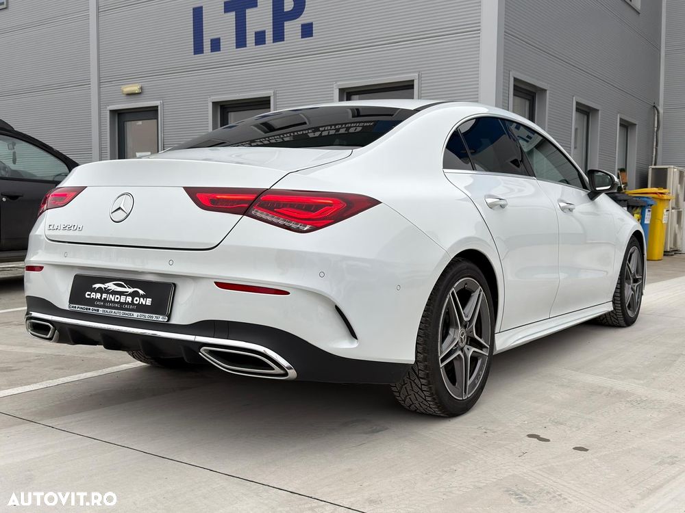 Mercedes-Benz CLA 220 d 8G-DCT AMG Line - 4