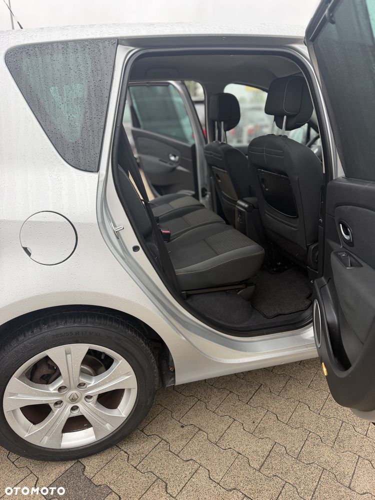 Renault Scenic - 6