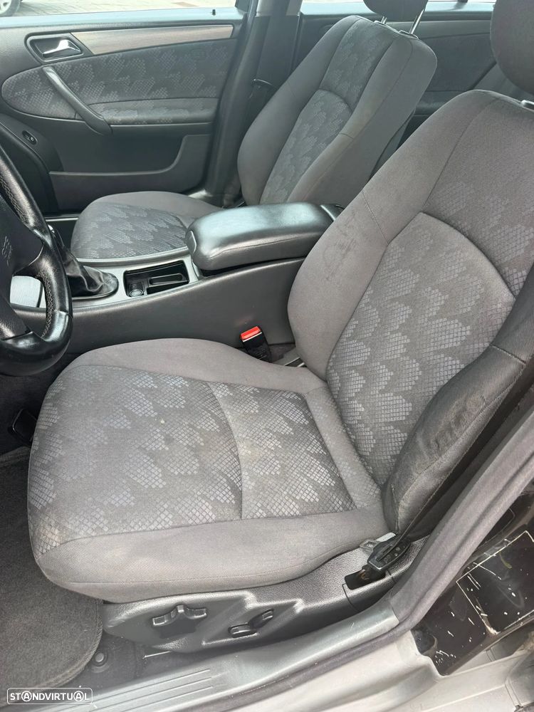 Mercedes-Benz C 220 CDi Avantgarde - 8