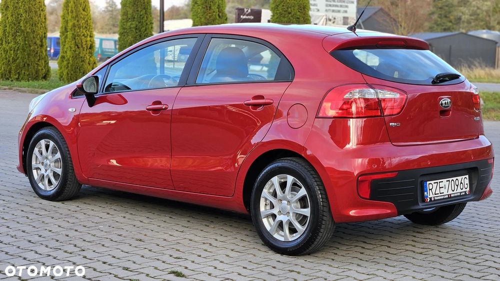 Kia Rio 1.4 Dream-Team Edition - 16
