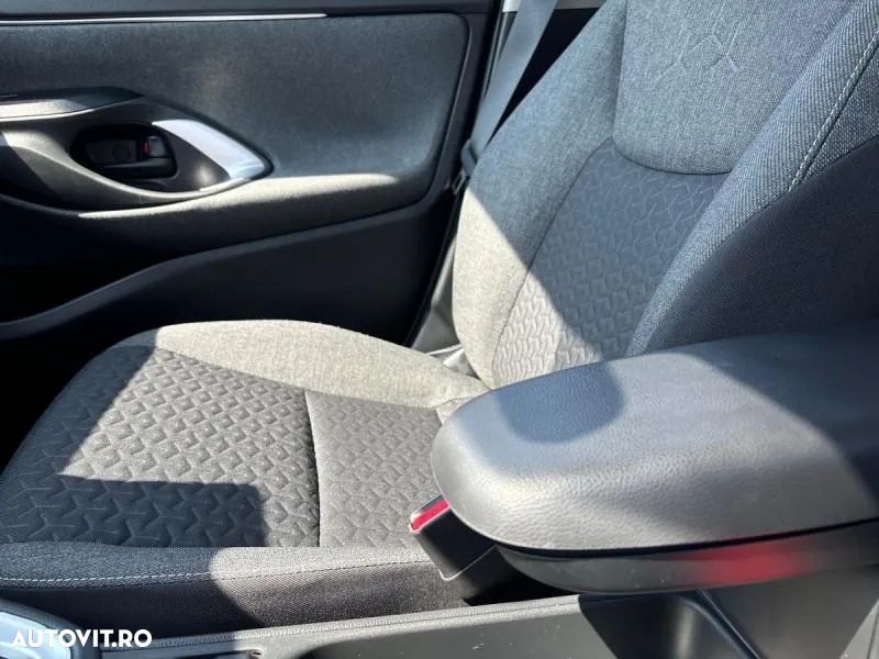 Toyota Yaris Cross Hybrid 1.5 VVT-i Business Edition - 11