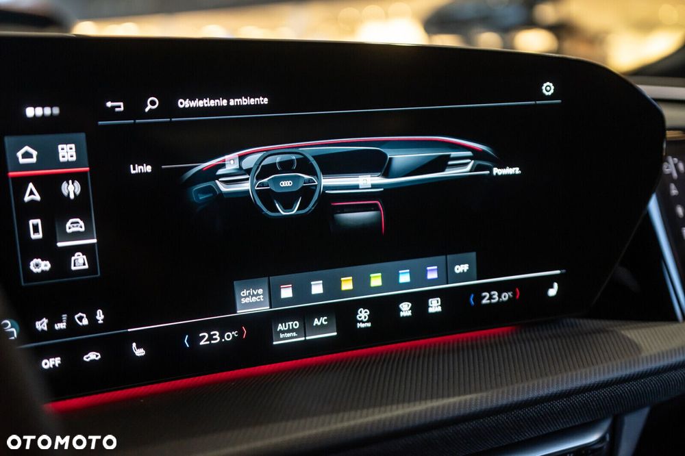 Audi Q5 Sportback - 24