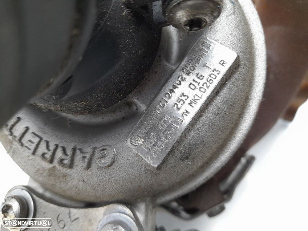 Turbo / compressor VOLKSWAGEN Golf VI (5K1) - 3