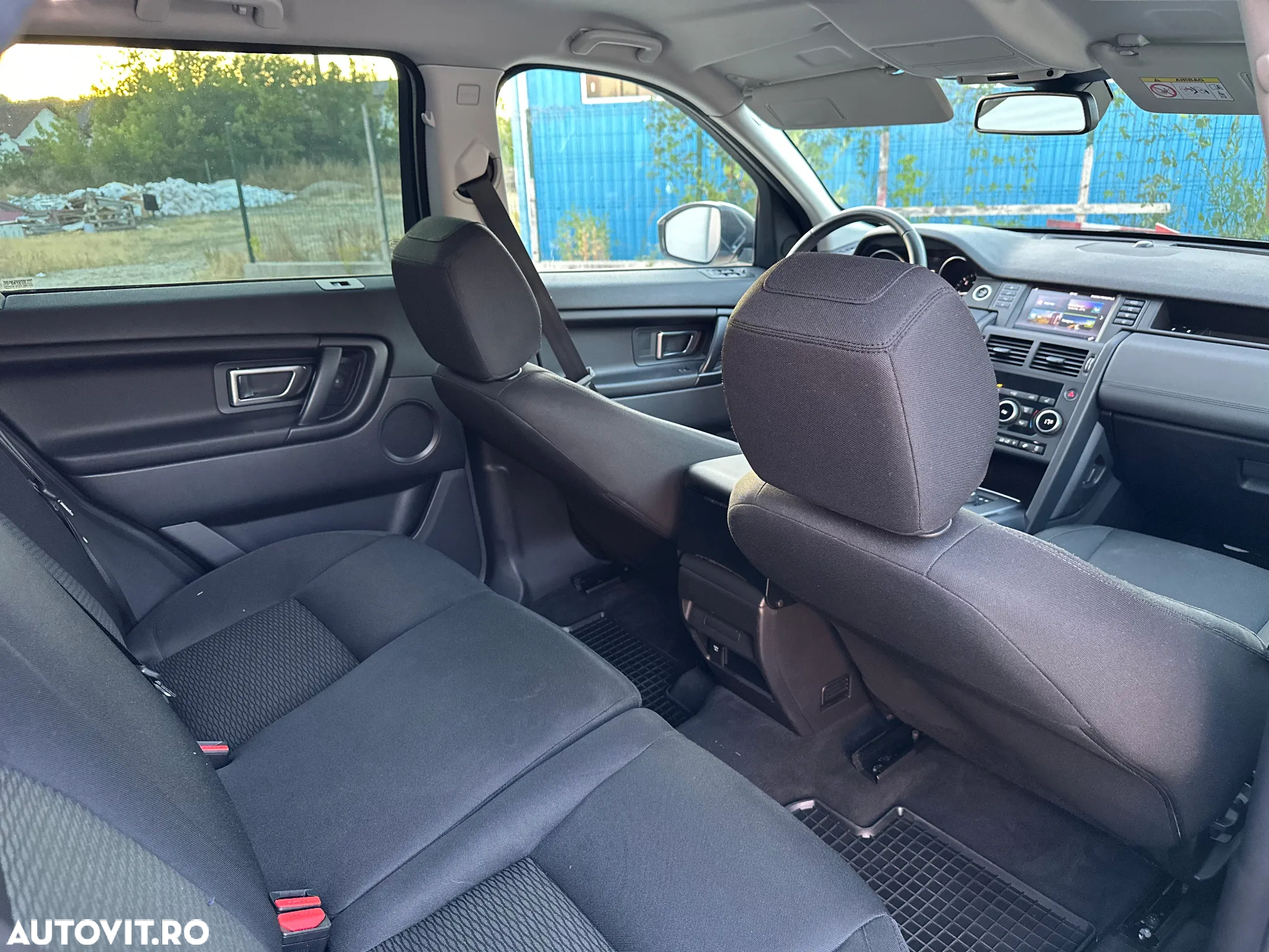 Land Rover Discovery Sport 2.0 l TD4 HSE Aut. - 8