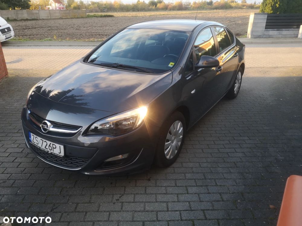 Opel Astra IV 1.4 Active - 3