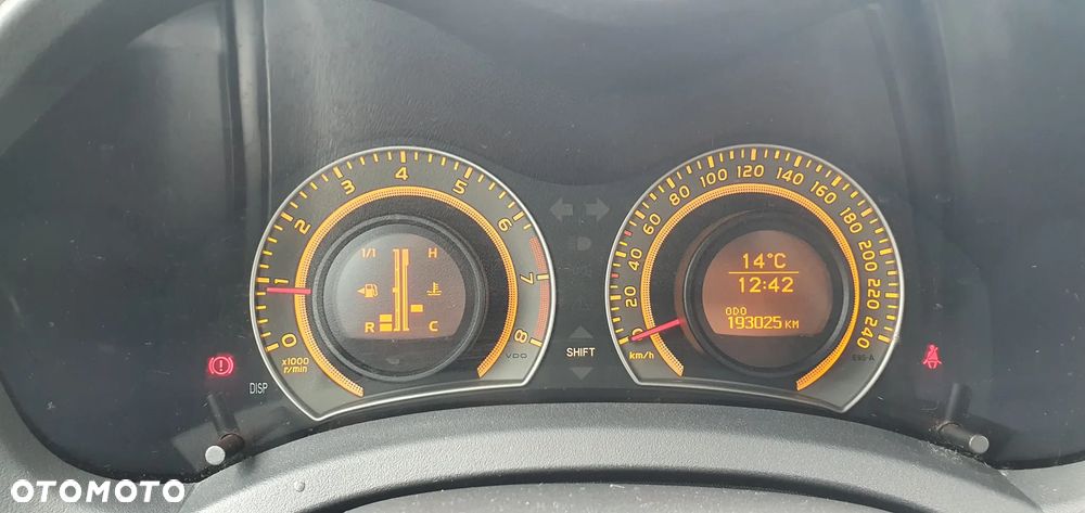 Toyota Auris 1.6 VVT-i Premium - 20