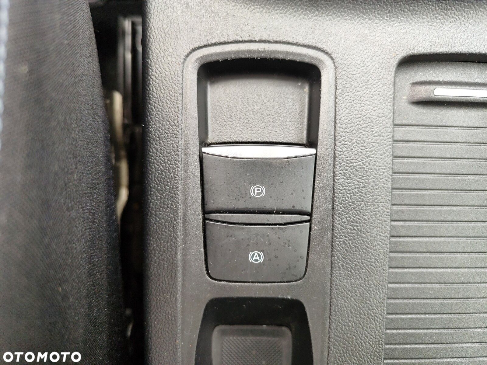 Ford Focus - 25