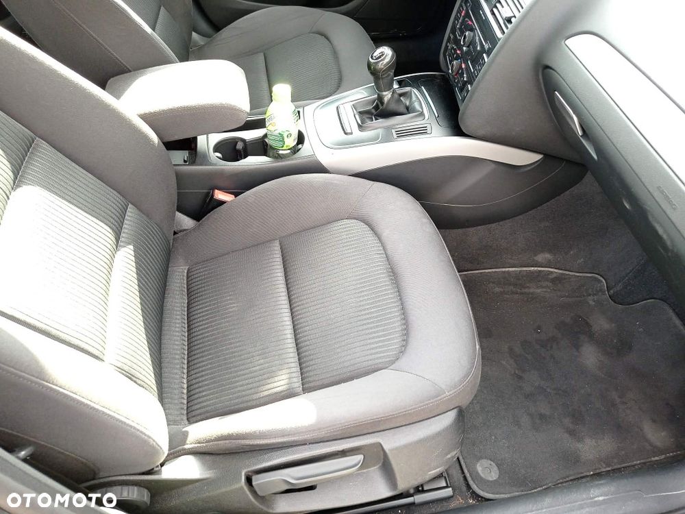 Audi A4 Avant - 8