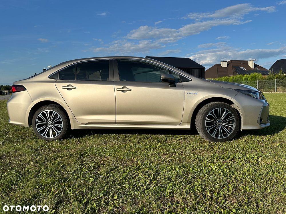 Toyota Corolla 1.8 Hybrid Selection - 4