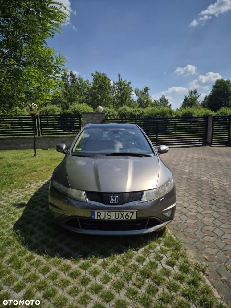 Honda Civic 1.8 Executive - 2