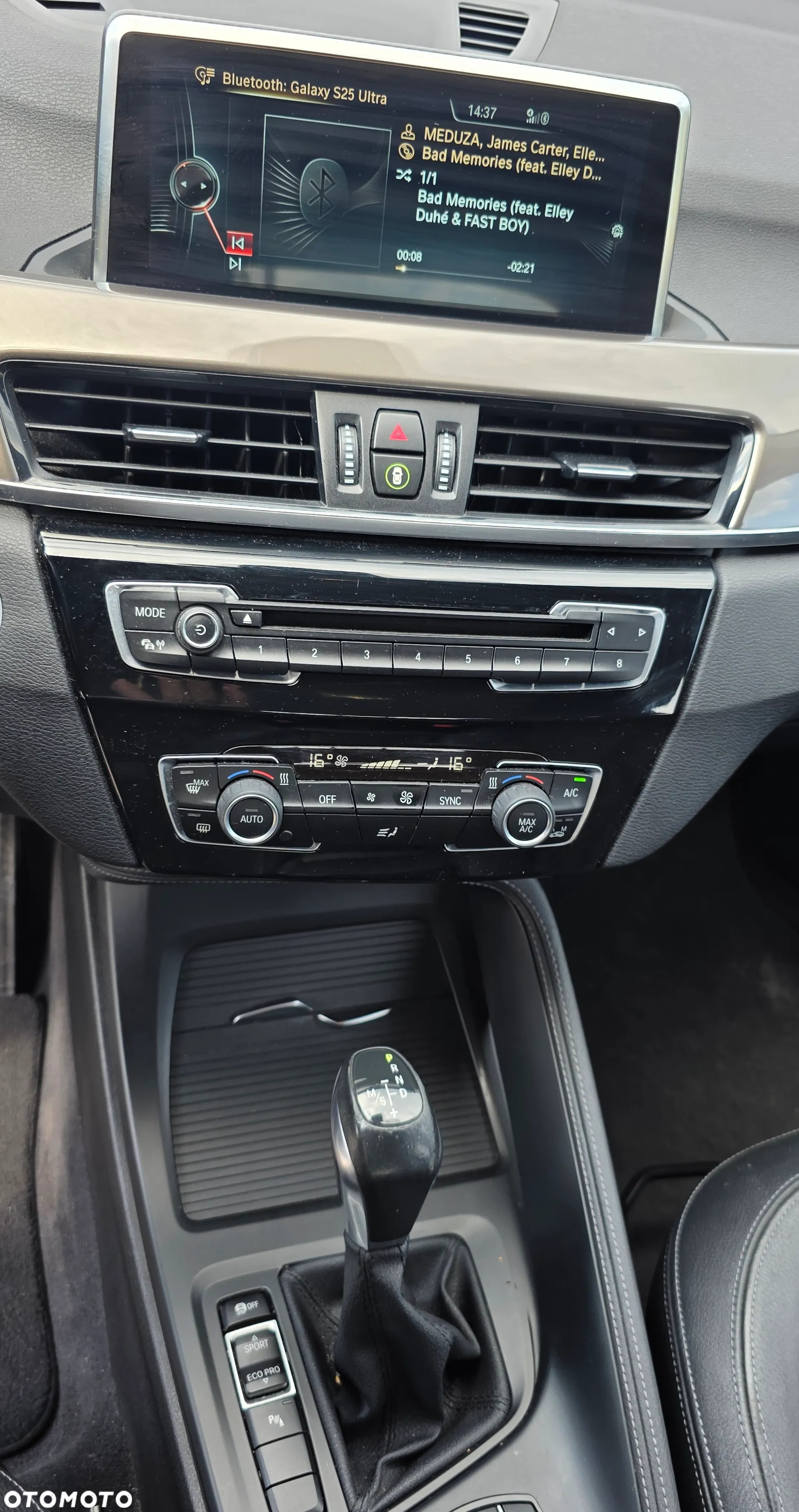 BMW X1 sDrive18i - 11