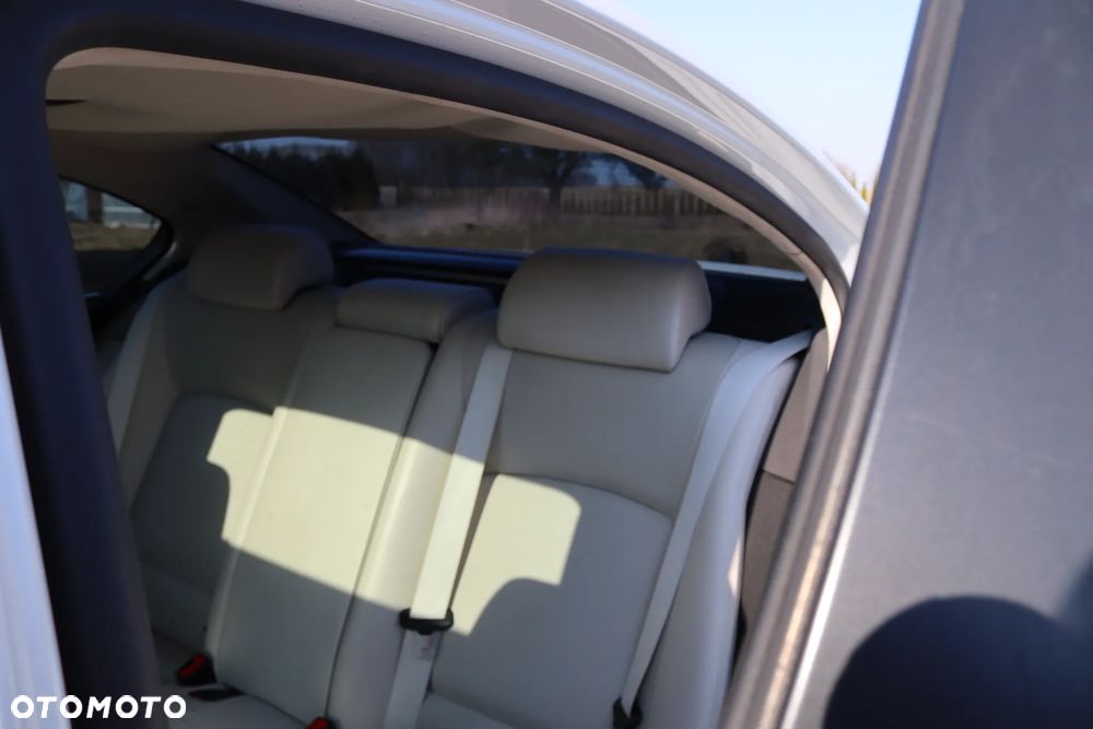 BMW Seria 7 750Li - 18