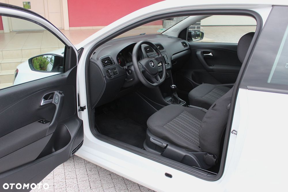 Volkswagen Polo 1.0 (Blue Motion Technology) Trendline - 10