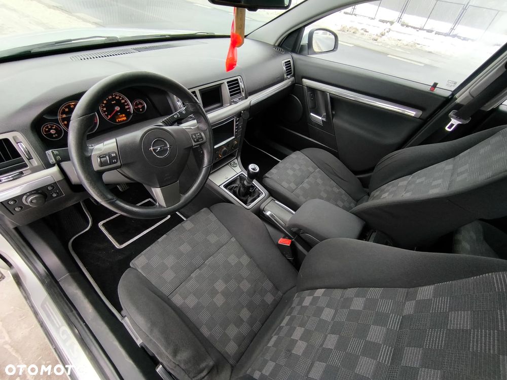 Opel Vectra 1.8 Sport - 11