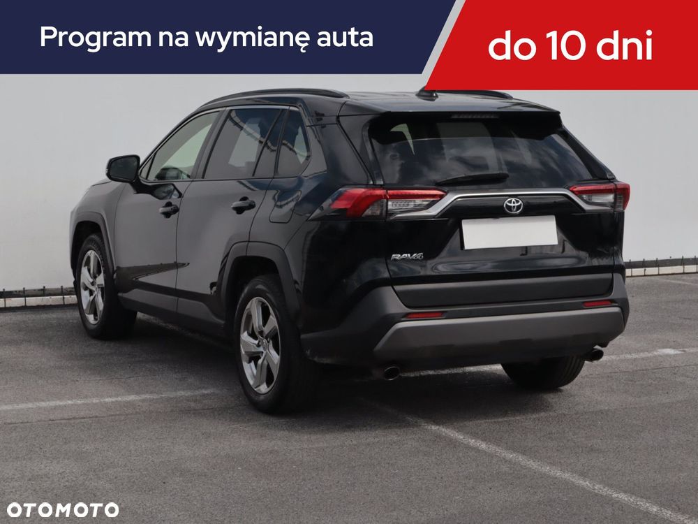 Toyota RAV4 - 6