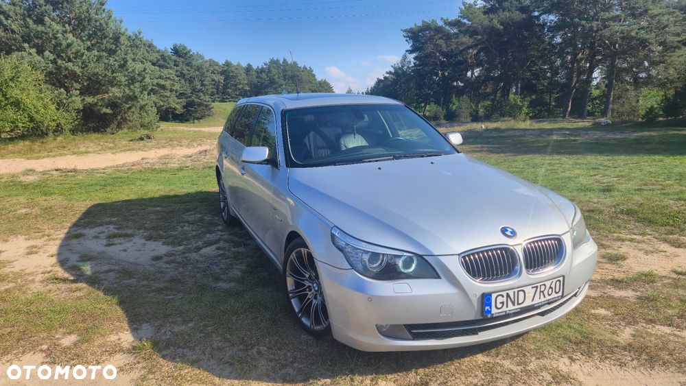 BMW Seria 5 530d Touring - 1